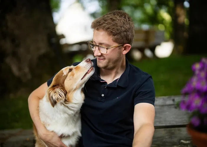Apartment Hof Koehne - Altes - Dachstube Rechts *