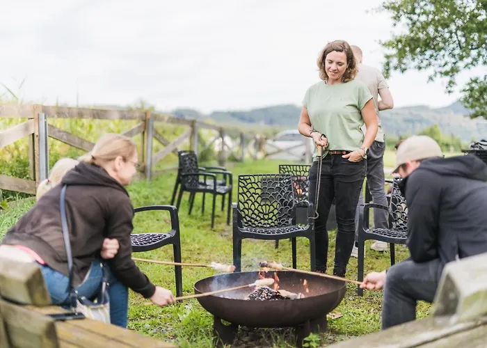 Apartment Hof Koehne - Altes - Dachstube Rechts Schmallenberg